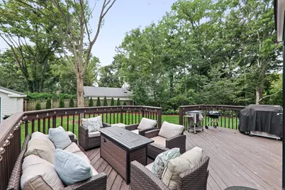 28W031 Greenview Avenue, Warrenville, IL 60555 - Photo 37