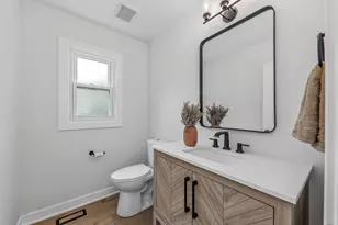 28W031 Greenview Ave, Warrenville, IL 60555 - Photo 21