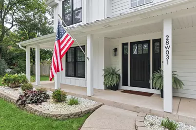 28W031 Greenview Avenue, Warrenville, IL 60555 - Photo 3