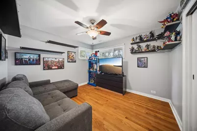 201 S Yale Avenue, Addison, IL 60101 - Photo 11
