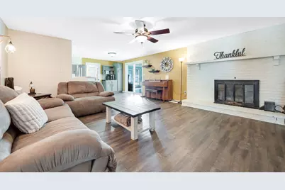 5074 Oakridge Drive, Saint Anne, IL 60964 - Photo 3
