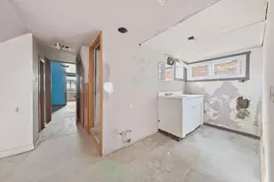 2837 S Millard Ave, Chicago, IL 60623 - Photo 17