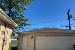 733 Caryn Cir, South Holland, IL 60473 - Photo 15