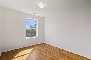 4546 N Troy St, Chicago, IL 60625 - Photo 13