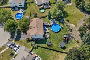 608 Whalen Ct, North Aurora, IL 60542 - Photo 5