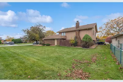 2210 207th Place, Lynwood, IL 60411 - Photo 21