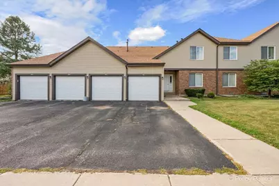 1511 Longwood Drive #1511, Sycamore, IL 60178 - Photo 1