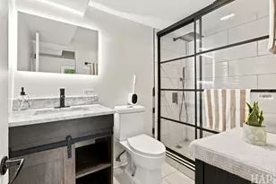 7118 W 74th St, Chicago, IL 60638 - Photo 5
