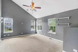 1608 Windward Dr, Pingree Grove, IL 60140 - Photo 3
