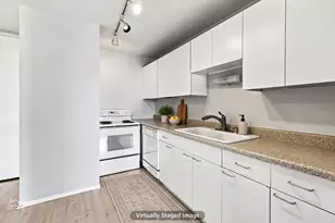1660 N La Salle Dr, Chicago, IL 60614 - Photo 5