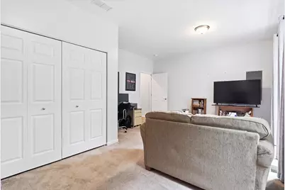 674 Shoreline Drive, Grayslake, IL 60030 - Photo 21