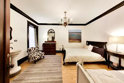 1126 W Morse Street #2W, Chicago, IL 60626 - Photo 13