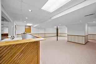 2334 Phillips Dr, Glenview, IL 60026 - Photo 27