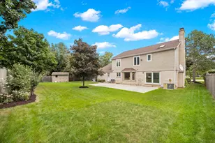 2334 Phillips Dr, Glenview, IL 60026 - Photo 31