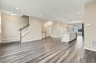 4134 Irving Rd, Aurora, IL 60504 - Photo 9