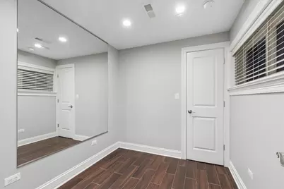 1441 W Wolfram #Garden, Chicago, IL 60657 - Photo 17