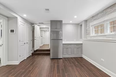 1441 W Wolfram #Garden, Chicago, IL 60657 - Photo 9