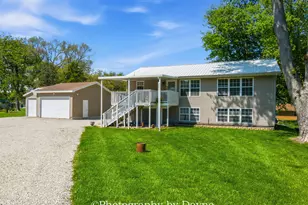 6340 E River Ct, Kankakee, IL 60901 - Photo 1