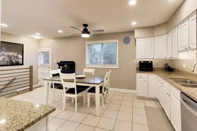 249 W Daniels Road, Palatine, IL 60067 - Photo 7