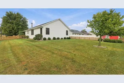 136 N Van Buren Avenue, Bradley, IL 60915 - Photo 17