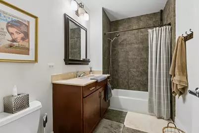770 W Gladys Avenue #304, Chicago, IL 60661 - Photo 7