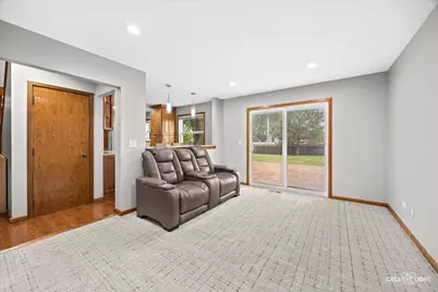 2960 Middlebury Court, Aurora, IL 60504 - Photo 9