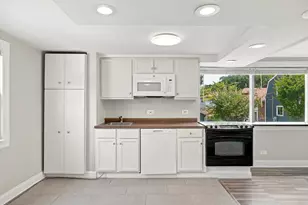 4904 W Gunnison St, Chicago, IL 60630 - Photo 5