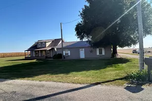 11014 E 1500 North Rd, Fairmount, IL 61841 - Photo 5