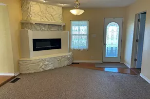 11014 E 1500 North Rd, Fairmount, IL 61841 - Photo 15