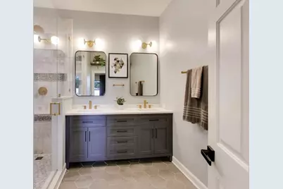 4921 N Kenmore Avenue #1, Chicago, IL 60640 - Photo 17