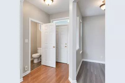 1 S Oakhurst Drive, Aurora, IL 60504 - Photo 11