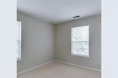 1 S Oakhurst Drive, Aurora, IL 60504 - Photo 19