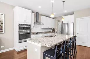 638 Riverbank Dr, Geneva, IL 60134 - Photo 7