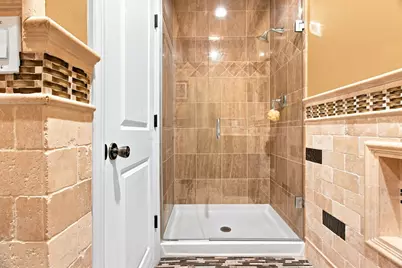 2281 Elmira Avenue, Des Plaines, IL 60018 - Photo 17