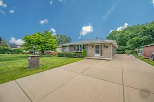 5N411 Andrene Ln, Itasca, IL 60143 - Photo 1