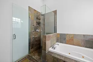 919 N Hermitage Ave, Chicago, IL 60622 - Photo 11