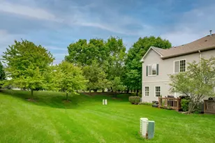 6061 Delaney Dr, Hoffman Estates, IL 60192 - Photo 33