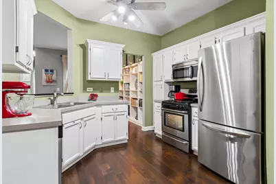1211 Rhodes Lane, Naperville, IL 60540 - Photo 3