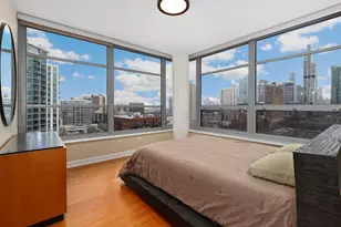 1600 S Prairie Ave, Chicago, IL 60616 - Photo 7