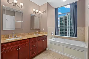1600 S Prairie Ave, Chicago, IL 60616 - Photo 9