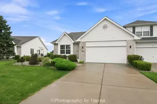 289 White Hawk Way, Manteno, IL 60950 - Photo 1