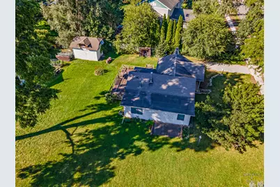 800 S River Road, Fox River Grove, IL 60021 - Photo 11