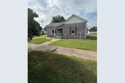 110 W Webb Street, Carmi, IL 62821 - Photo 1