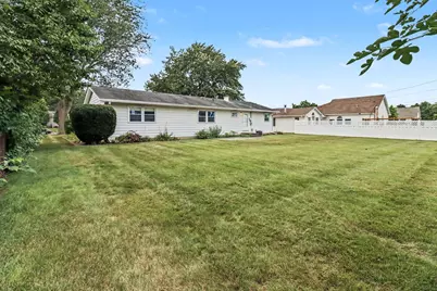 314 N Wabena Avenue, Minooka, IL 60447 - Photo 13