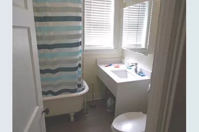 1242 S Millard Avenue, Chicago, IL 60623 - Photo 5