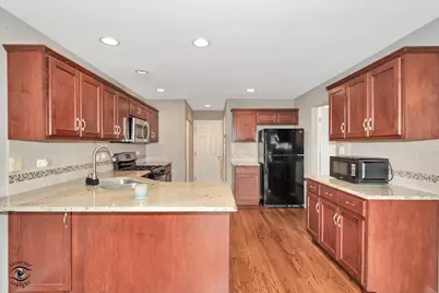 1390 Somerset Drive, Beecher, IL 60401 - Photo 7