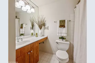 474 N Lake Shore Drive #2007, Chicago, IL 60611 - Photo 9