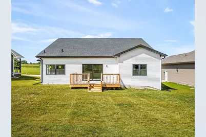 8557 Blue River Road, Rockford, IL 61107 - Photo 33