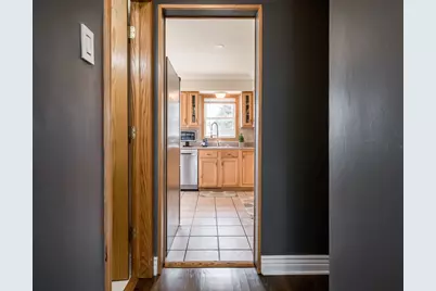 6113 W 80th Place, Burbank, IL 60459 - Photo 9