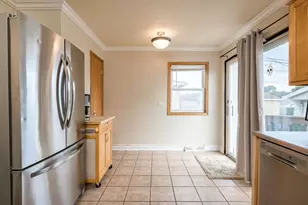 6113 W 80th Pl, Burbank, IL 60459 - Photo 11
